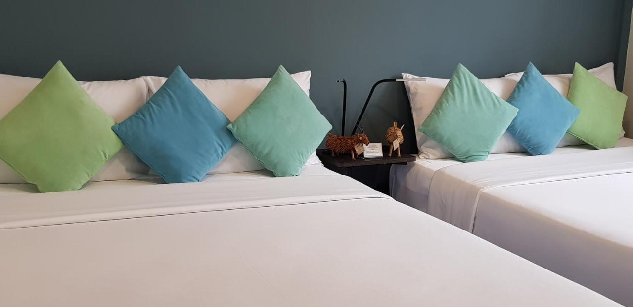 Baan Wangderm Hotel Bangkok Luaran gambar