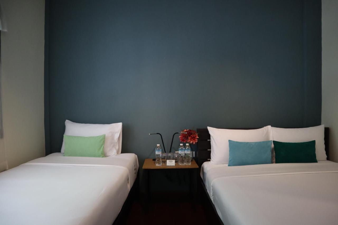 Baan Wangderm Hotel Bangkok Luaran gambar